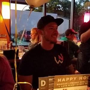 Meet your Posher, Justin